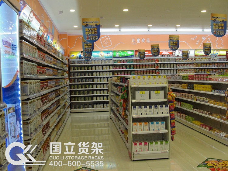 母嬰店奶粉專柜貨架